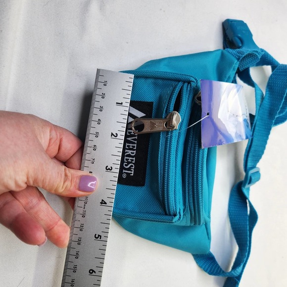 Everest Signature Waist Mini Fanny Pack Belt Bag Adjustable Strap Turquoise NWT - Picture 8 of 8